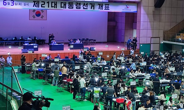 61460d61319df1793436744c5af89d99_1748986944_5425.jpg 61460d61319df1793436744c5af89d99_1748986944_5425.jpg