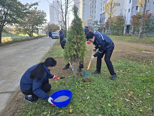 86acc17cf2b633b0505ae630d1f54e58_1762926754_106.jpg 86acc17cf2b633b0505ae630d1f54e58_1762926754_106.jpg